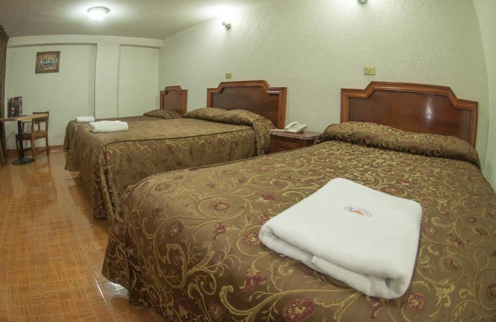 Hotel Atenas Xalapa Buitenkant foto